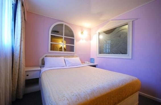 On Sight Inn Taichung Zimmer foto