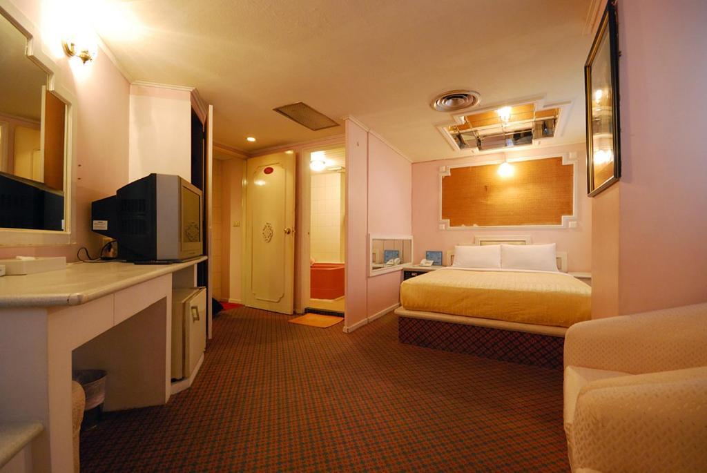 On Sight Inn Taichung Zimmer foto