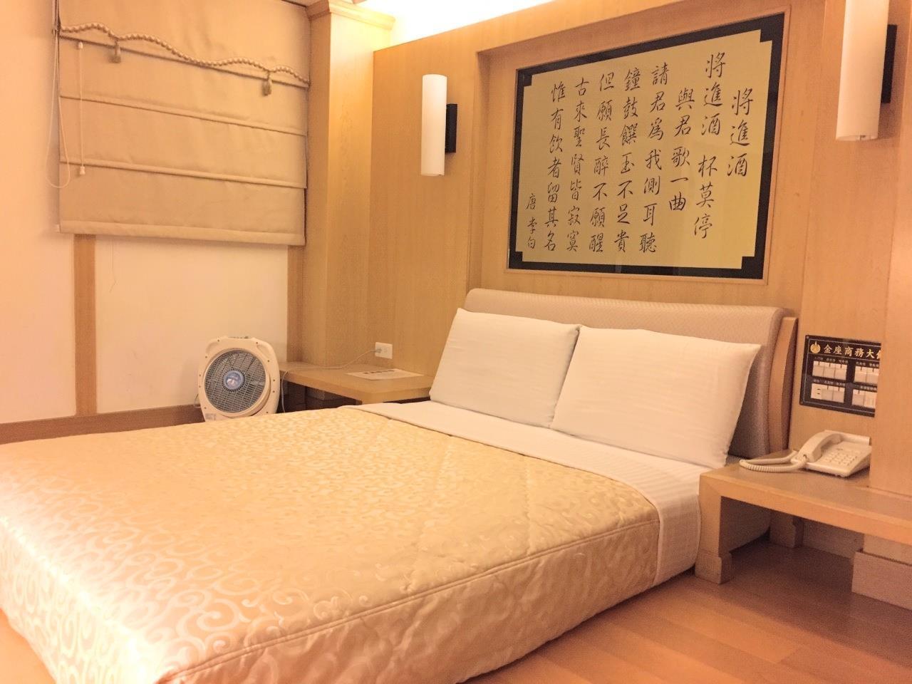 On Sight Inn Taichung Exterior foto