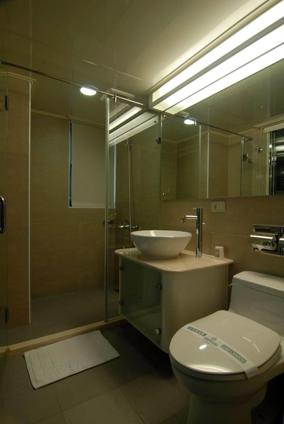 On Sight Inn Taichung Exterior foto